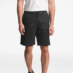 Lifestyle Bottoms The North Face Men's Baytrail Embroidered Shorts