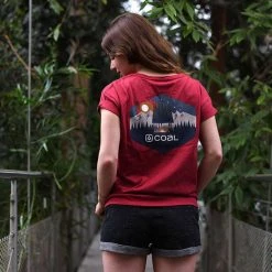 Lifestyle Tops Coal Women's Cedar Creek Tee