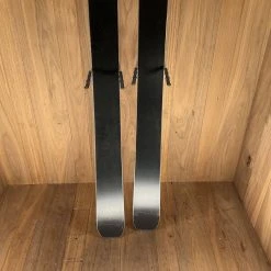 2021 Atomic Vantage 86 C Ski 3 2021 Atomic Vantage 86 C Ski