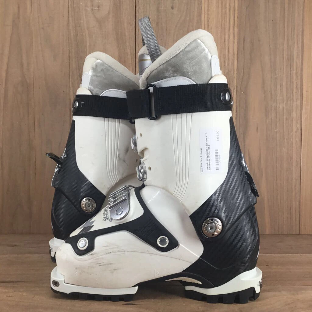 Atomic Waymaker Tour 100 A/T Ski Boots Atomic Waymaker Tour 100 A/T Ski Boots