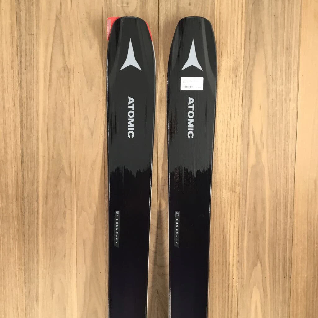 Ski 2022 Atomic Maverick 100 Ti Ski 2022 Atomic Maverick 100 Ti