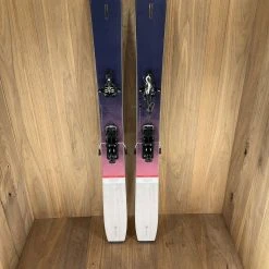 Ski 2022 Atomic Backland 107 W/ Atomic Backland Tour A/T Bindings