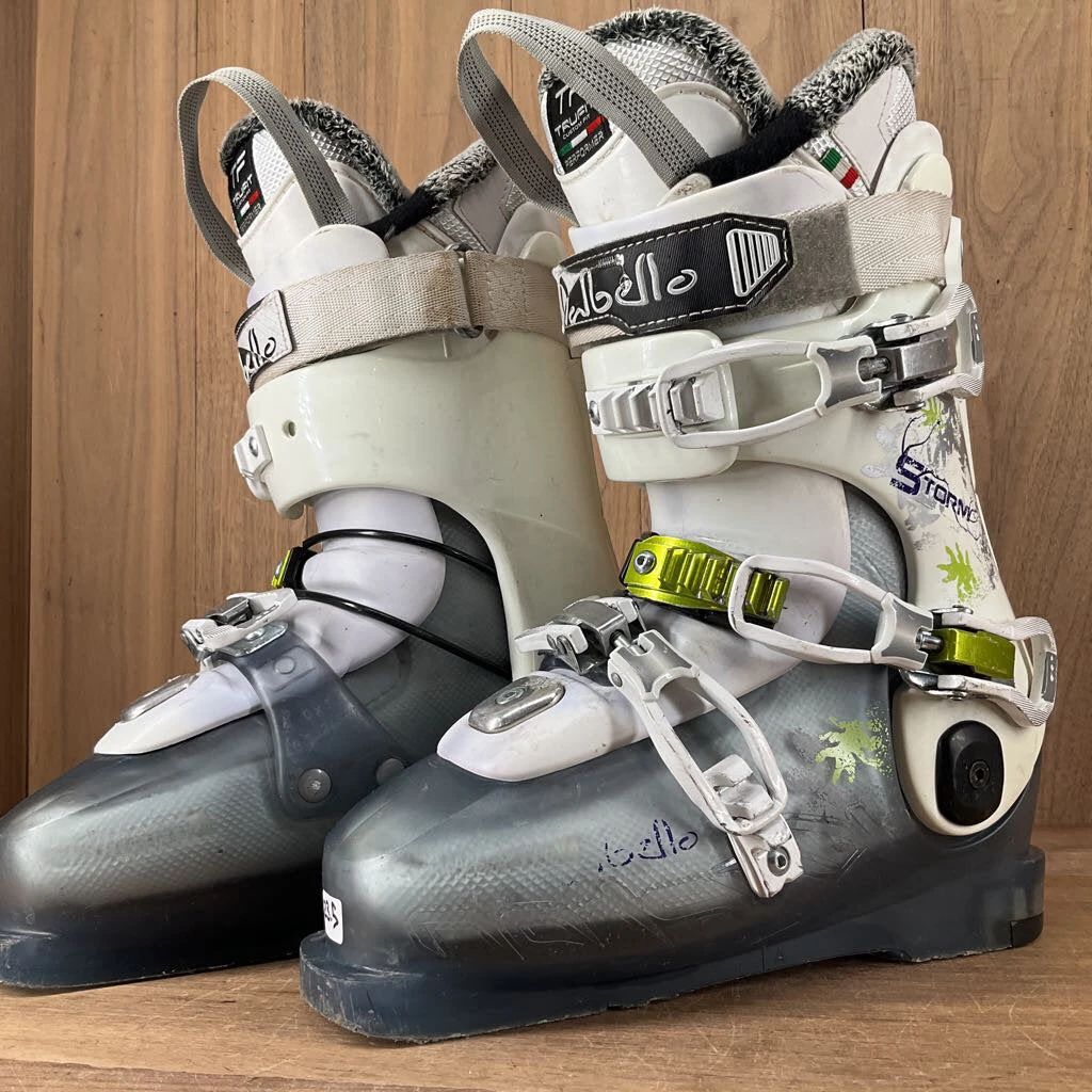 Dalbello Storm Krypto W's Ski Boots Dalbello Storm Krypto W's Ski Boots