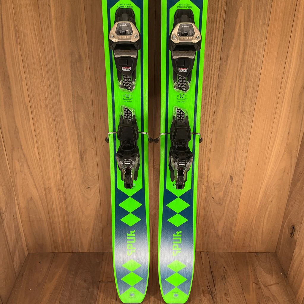 2022 Blizzard Spur W. Marker Griffon 13 Ski 2022 Blizzard Spur W. Marker Griffon 13 Ski