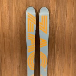 Ski 2021 Zag UBAC 89