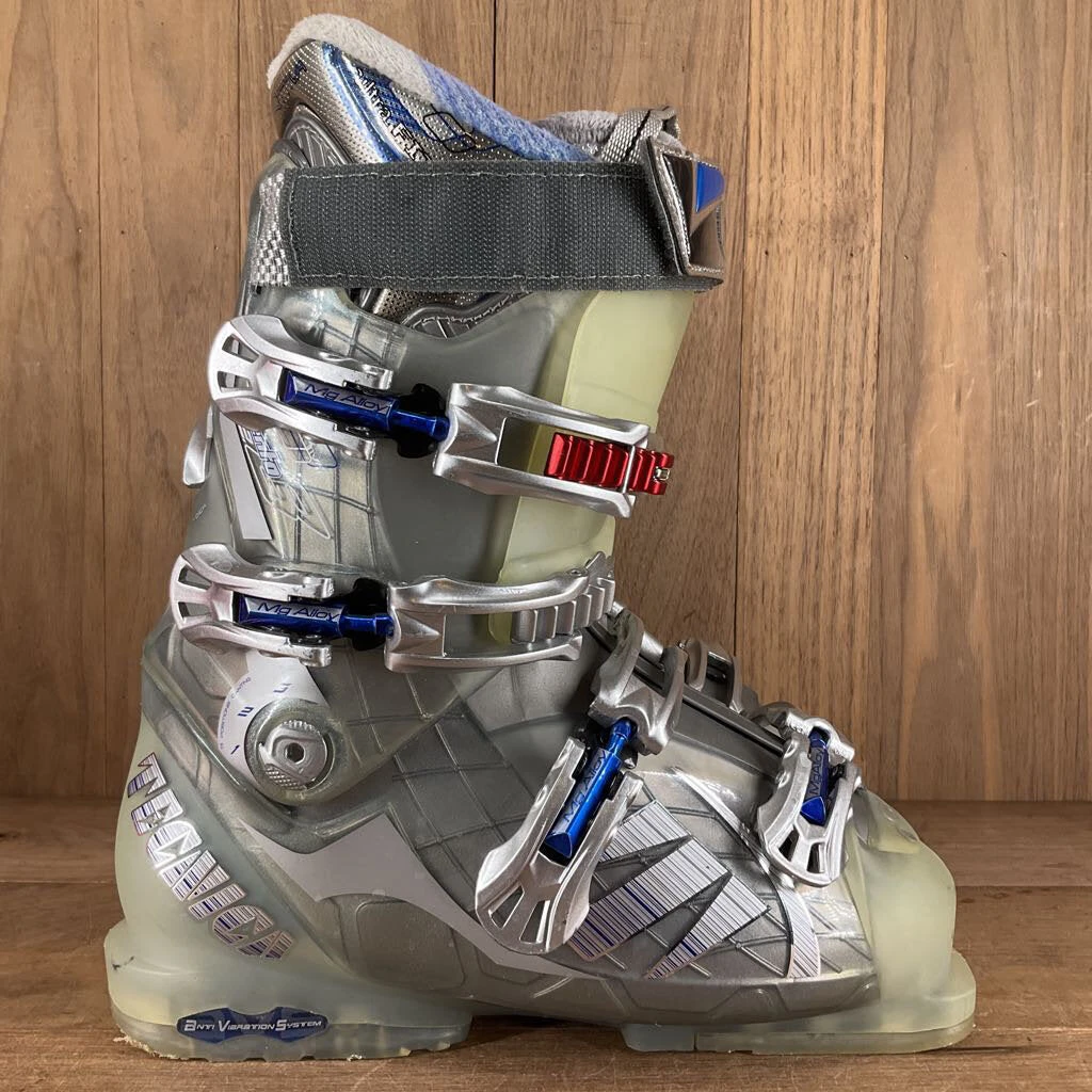 Tecnica Vento 8 W's Ski Boots Tecnica Vento 8 W's Ski Boots