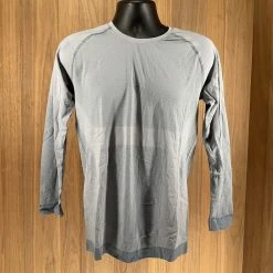 Lifestyle Tops Spyder Men's Seamless Baselayer Top.