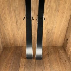 Ski Blizzard Thunderbird R15 W/ Marker TPX 12 Bindings 3 Ski Blizzard Thunderbird R15 W/ Marker TPX 12 Bindings