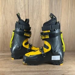 La Sportiva Spitfire 2.0 AT Boots