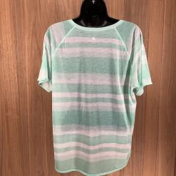 Brooks Women's Lightweight Tee Shirt Clothing