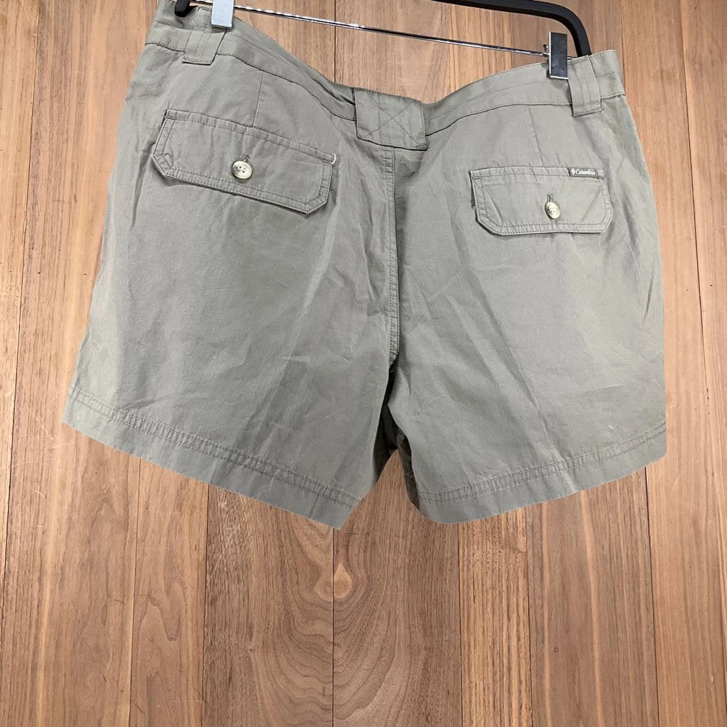 Columbia Women's Remix Short Lifestyle Bottoms Columbia Women's Remix Short Lifestyle Bottoms