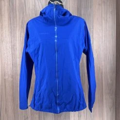 Mammut Women's Ultra Light Shell Jacket Outerwear And Clothing
