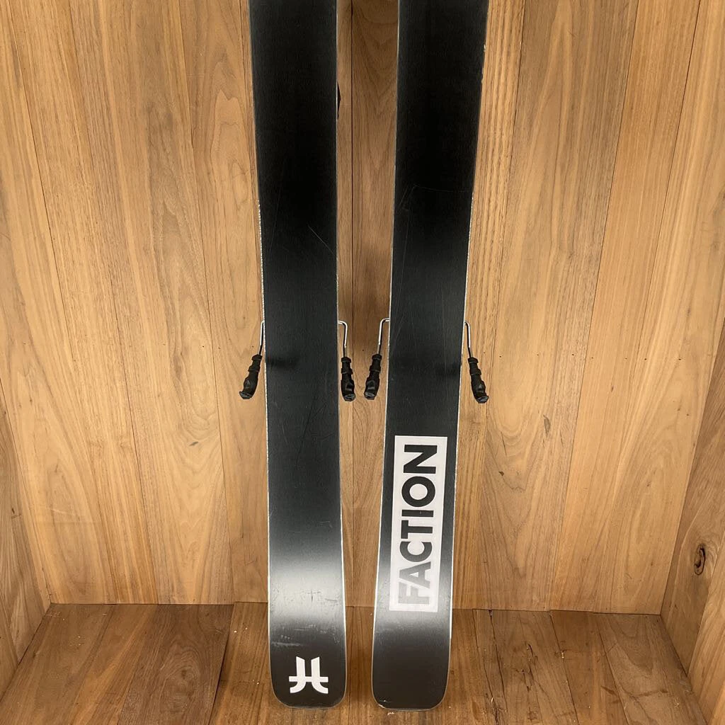 2022 Faction Dictator 2.0 W/ Tyrolia Attack 14 Demo Bindings Ski 2022 Faction Dictator 2.0 W/ Tyrolia Attack 14 Demo Bindings Ski