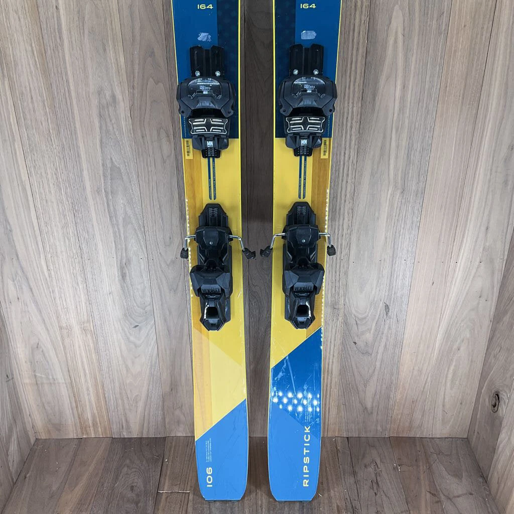 2022 Elan Ripstick 106 W/ Tyrolia Attack 14 Demo Bindings 2022 Elan Ripstick 106 W/ Tyrolia Attack 14 Demo Bindings