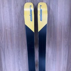 2022 Elan Ripstick 106 W/ Tyrolia Attack 14 Demo Bindings 2 2022 Elan Ripstick 106 W/ Tyrolia Attack 14 Demo Bindings