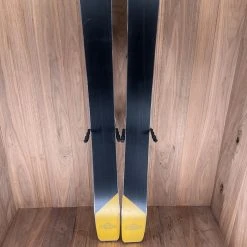 2022 Elan Ripstick 106 W/ Tyrolia Attack 14 Demo Bindings 3 2022 Elan Ripstick 106 W/ Tyrolia Attack 14 Demo Bindings