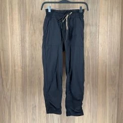 Lululemon Lulu Lemon Women's Lightweight Pants Outerwear And Clothing