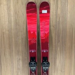 2022 Liberty Evolv 90 W W/ Tyrolia Attack 14 Demo Bindings Ski