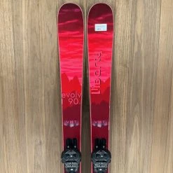 2022 Liberty Evolv 90 W W/ Tyrolia Attack 11 Demo Bindings Ski