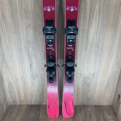 Ski 2022 Liberty Evolv 90 W W/ Tyrolia Attack 11 Demo Bindings