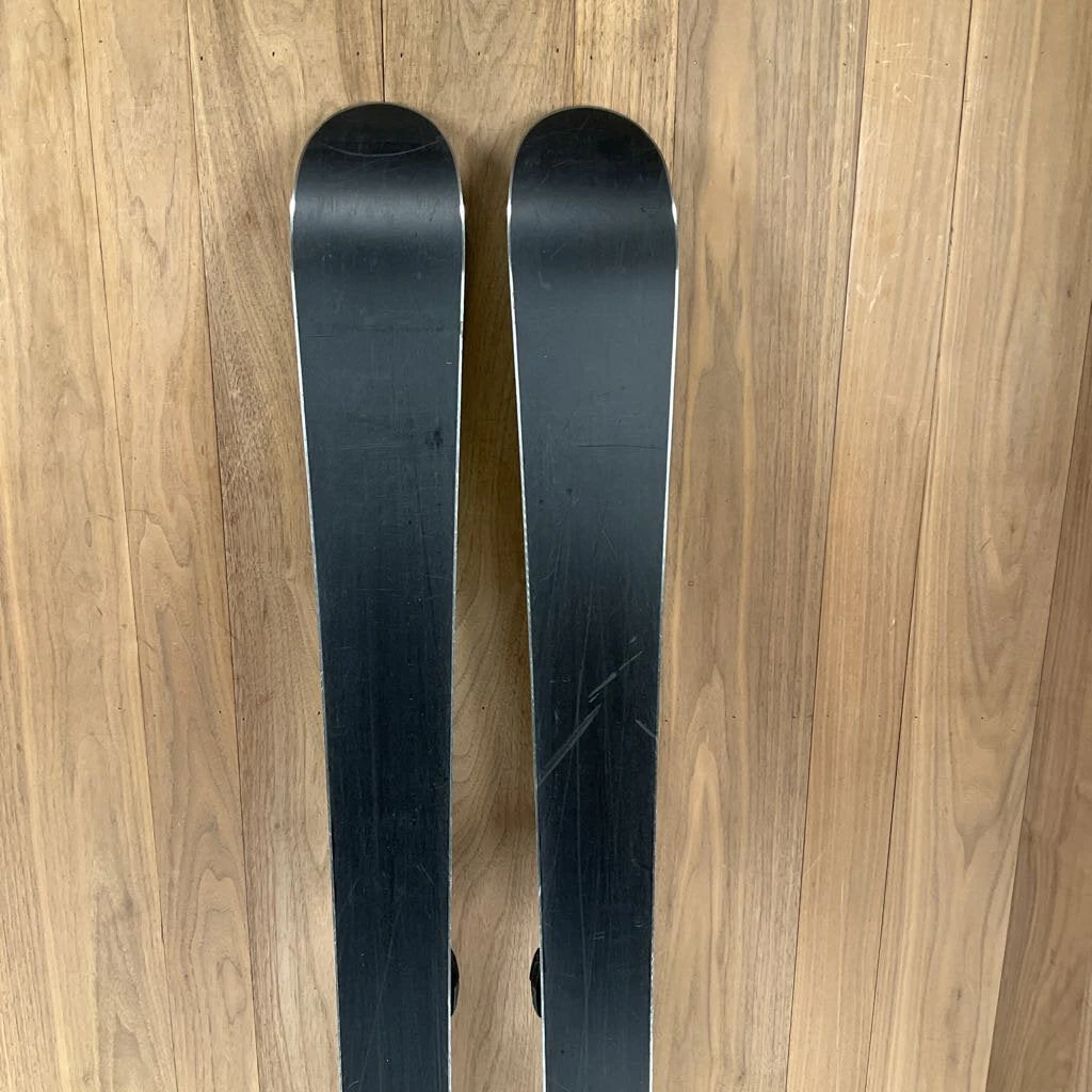 2022 Elan Ripstick 86 T Jr. W/ Tyrolia Attack 11 Demo Bindings 2022 Elan Ripstick 86 T Jr. W/ Tyrolia Attack 11 Demo Bindings