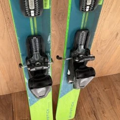 2022 Elan Ripstick 86 T Jr. W/ Tyrolia SLR 4.5 AC GW Demo Bindings
