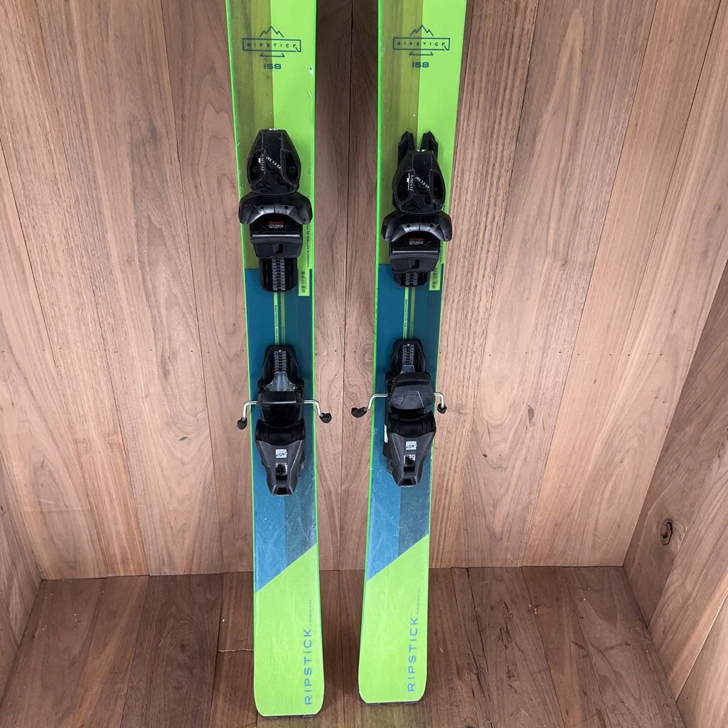 Skis 2022 Elan Ripstick 86 T Jr. W/ Tyrolia JRS 7.5 CA GW Demo Bindings Skis 2022 Elan Ripstick 86 T Jr. W/ Tyrolia JRS 7.5 CA GW Demo Bindings