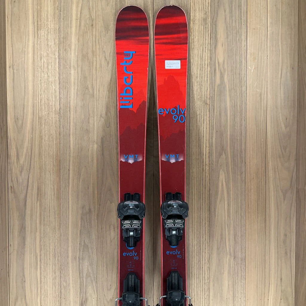2022 Liberty Evolv 90 W/ Tyrolia Attack 14 Demo Bindings Ski 2022 Liberty Evolv 90 W/ Tyrolia Attack 14 Demo Bindings Ski