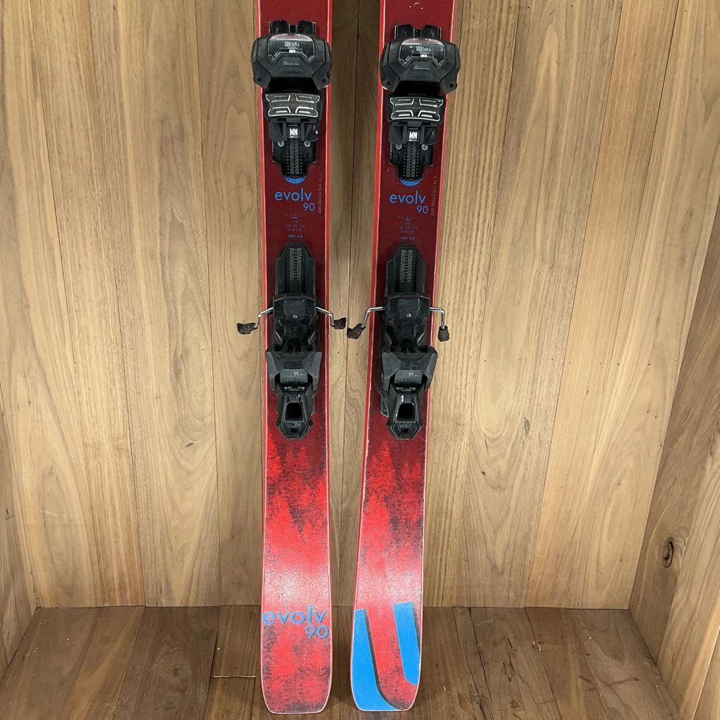 2022 Liberty Evolv 90 W/ Tyrolia Attack 14 Demo Bindings Ski 2022 Liberty Evolv 90 W/ Tyrolia Attack 14 Demo Bindings Ski