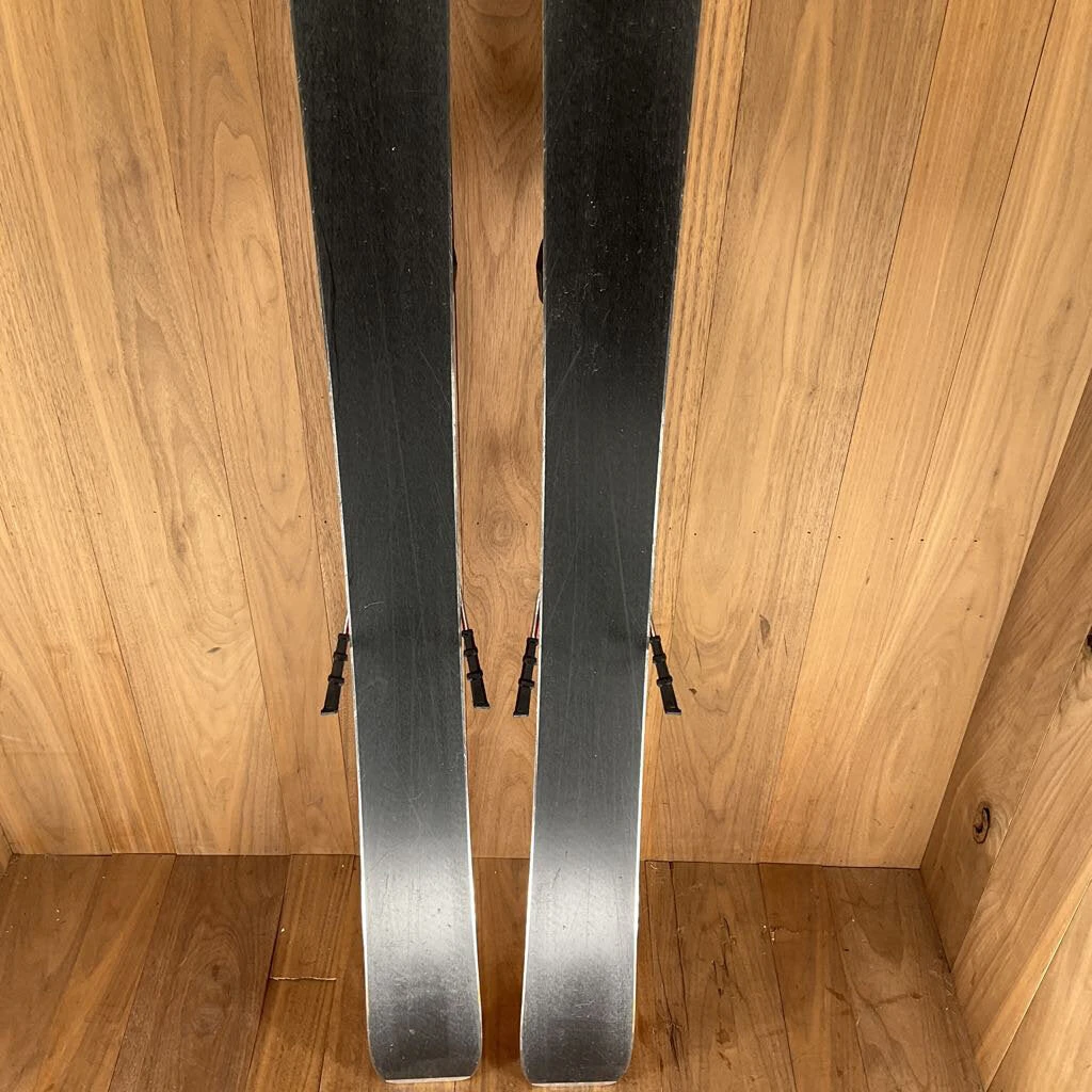 2022 Liberty Evolv 90 W W/ Tyrolia Attack 11 Demo Bindings 2022 Liberty Evolv 90 W W/ Tyrolia Attack 11 Demo Bindings