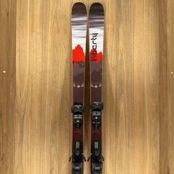 2022 Liberty Evolv 84 W/ Tyrolia Attack 14 Demo Bindings