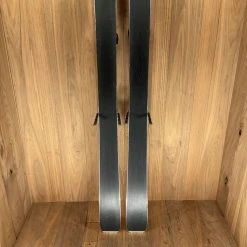 2022 Liberty Evolv 84 W/ Tyrolia Attack 14 Demo Bindings