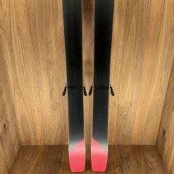 2022 Elan Ripstick 94 W W/ Tyrolia Attack 11 Demo Bindings
