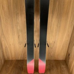 2022 Elan Ripstick 94 W W/ Tyrolia Attack 11 Demo Bindings