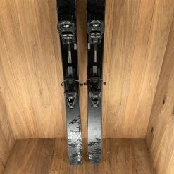 2022 Elan Ripstick 96 Black Edition W/ Tyrolia Attack 13 AT Demo Bindings Ski