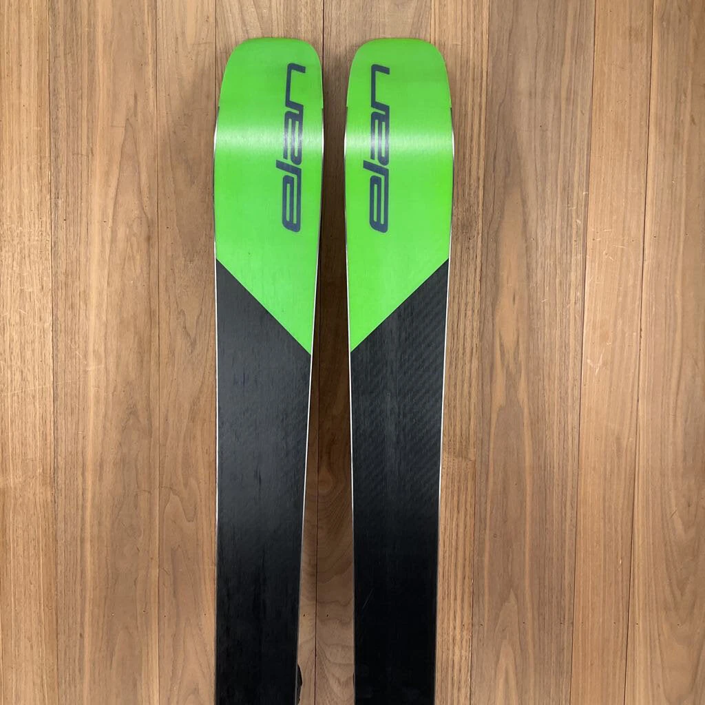 2022 Elan Ripstick 96 Black Edition W/ Tyrolia Attack 13 AT Demo Bindings Ski 2022 Elan Ripstick 96 Black Edition W/ Tyrolia Attack 13 AT Demo Bindings Ski