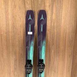 2022 Atomic W Maven 93 C W/ Tyrolia Attack 11 Demo Bindings Ski