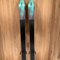 2022 Atomic Maven 93 C W W/ Tyrolia Attack 11 Demo Bindings