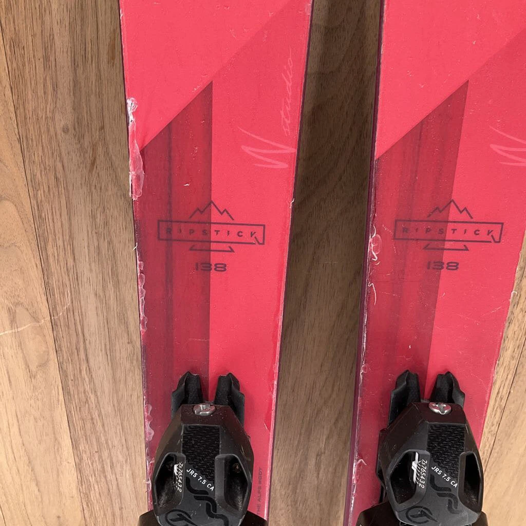 2022 Elan Ripstick 86 T Jr W/ Tyrolia JRS 7.5 CA GW Demo Bindings Ski 2022 Elan Ripstick 86 T Jr W/ Tyrolia JRS 7.5 CA GW Demo Bindings Ski