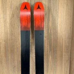 Ski 2022 Atomic Maverick 100Ti W/ Tyrolia Attack 14 Demo Bindings