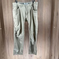 Mountain Khakis Men's Classic Fit Pants