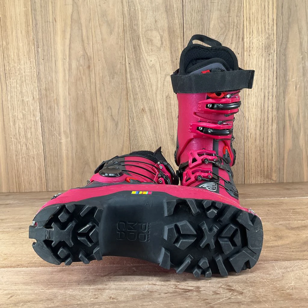 Dynafit Women's FT1 Touring Boots Ski Boots Dynafit Women's FT1 Touring Boots Ski Boots