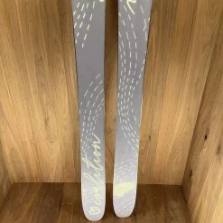 Coalition Snow Women's La Nieve Skis