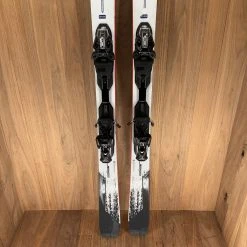2022 Elan Porsche Design W/ Elan EMX12 Demo Bindings