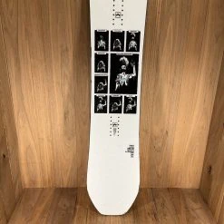 2022 Rome Party Mod Snowboard