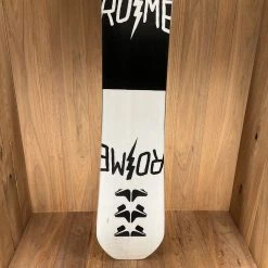 2022 Rome Party Mod Snowboard