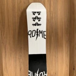 2022 Rome Party Mod Snowboard