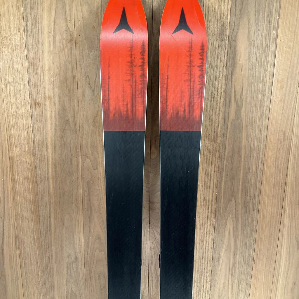 2022 Atomic Maverick 95 Ti W/ Tyrolia Attack 14 Demo Bindings 2022 Atomic Maverick 95 Ti W/ Tyrolia Attack 14 Demo Bindings