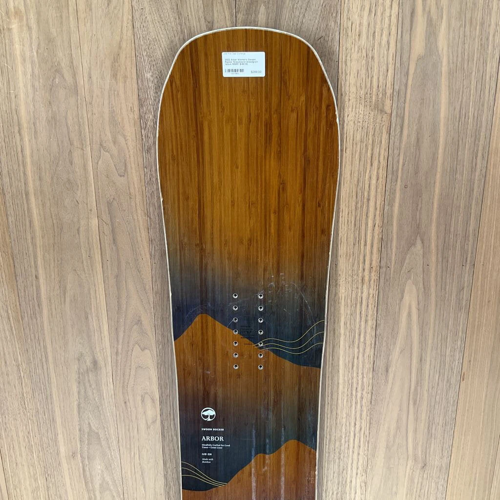 2022 Arbor Women's Swoon Rocker Snowboard 2022 Arbor Women's Swoon Rocker Snowboard