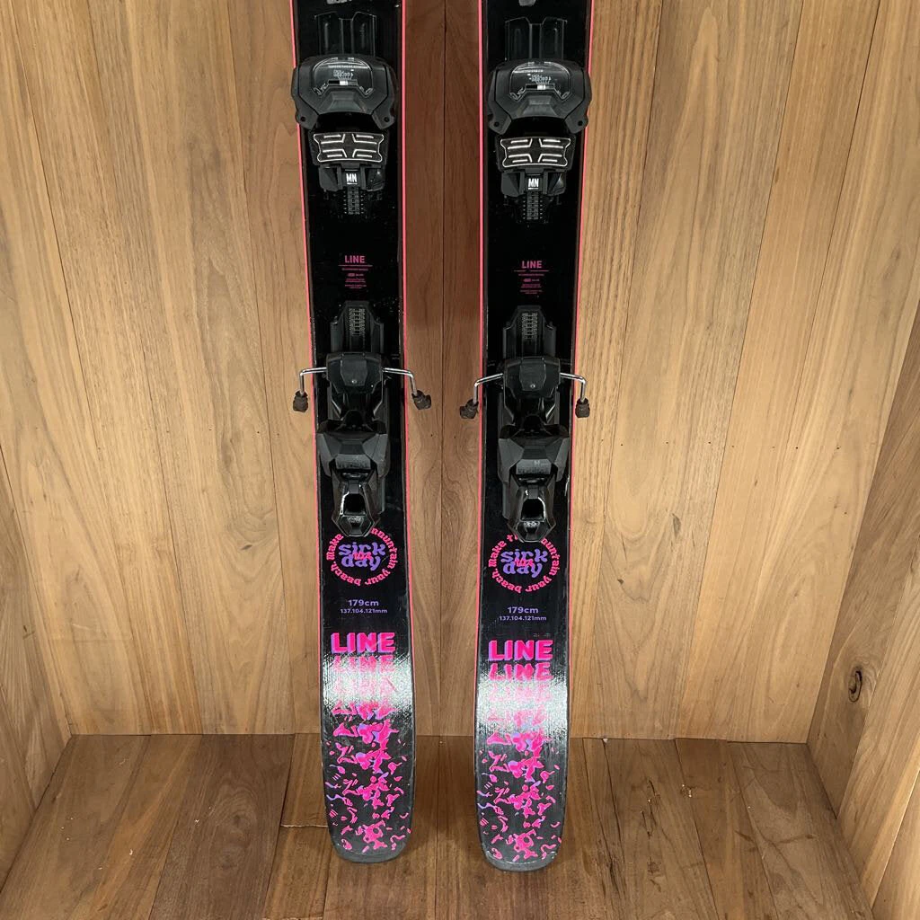Ski 2022 Line Sick Day 104 W/ Tyrolia Attack 14 Demo Bindings Ski 2022 Line Sick Day 104 W/ Tyrolia Attack 14 Demo Bindings